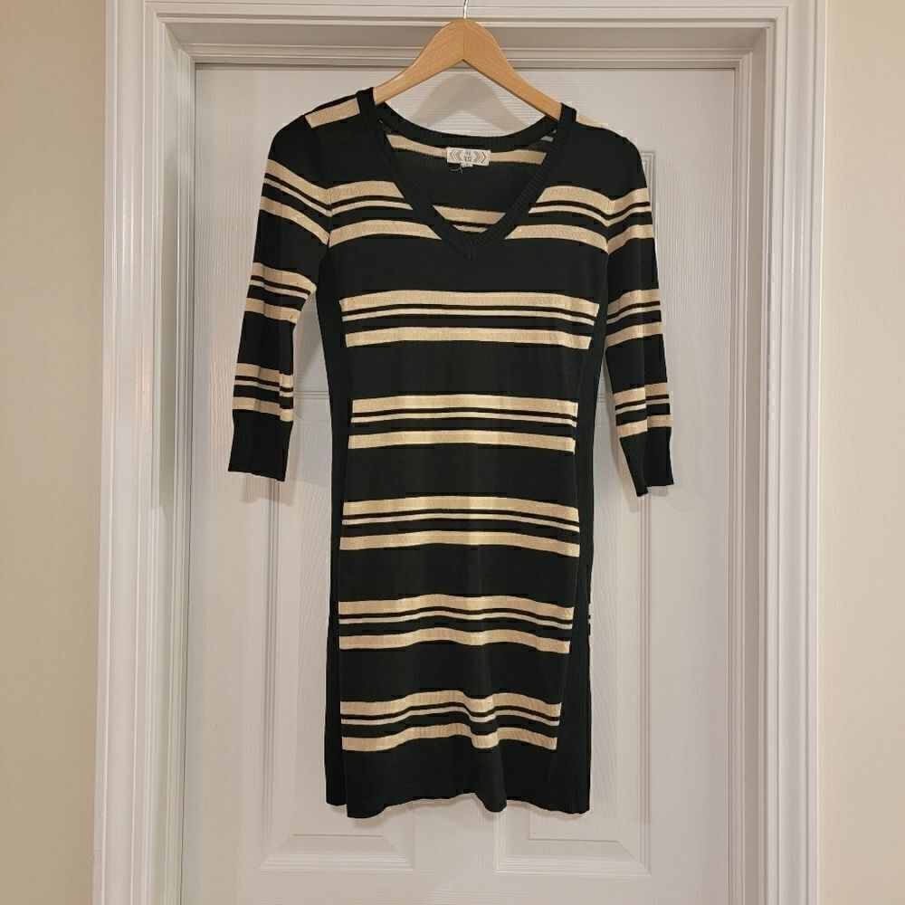 Pink Rose Medium Black tan striped 3/4 sleeve sweater dress size medium